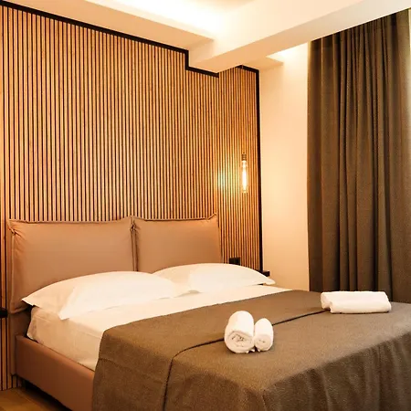 Mazzini House Bed & Breakfast *
